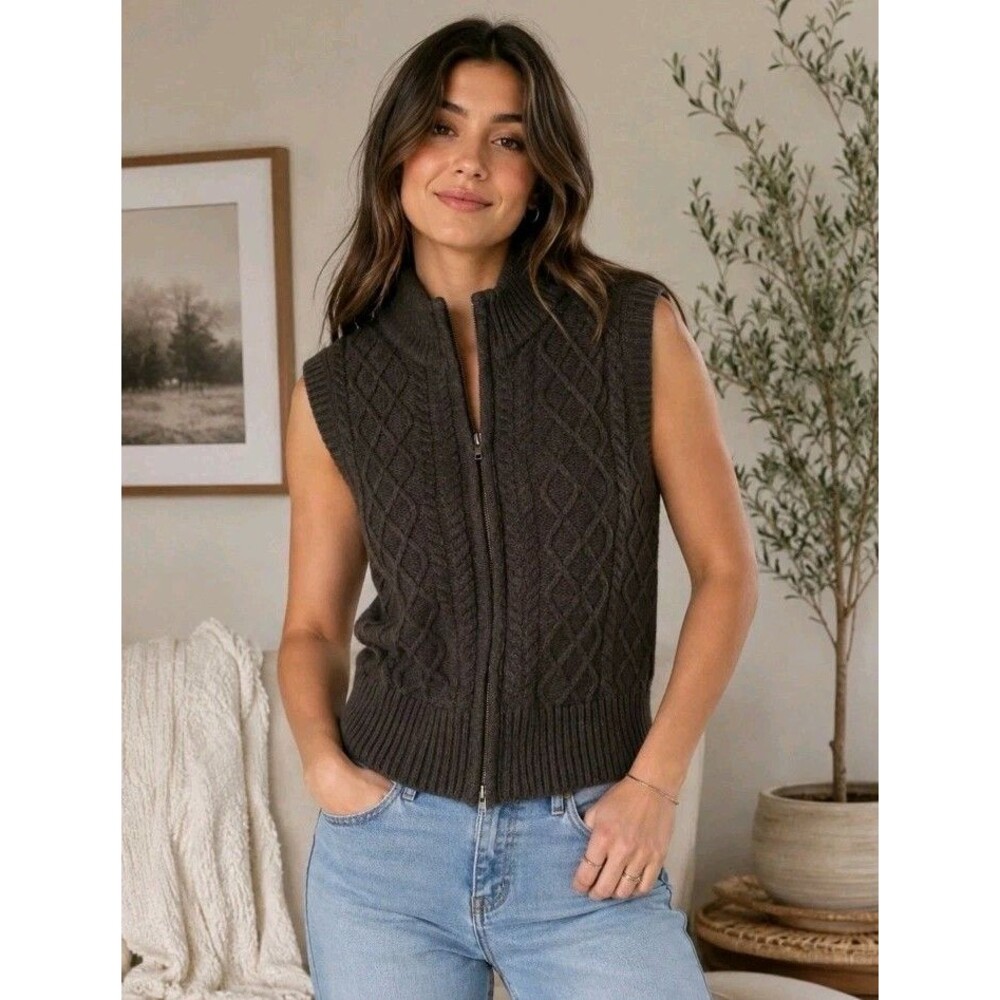 Vintage Sundance XL Lambs wool Cable Knit Zip Sweater Vest Cottage Fisherman Vtg